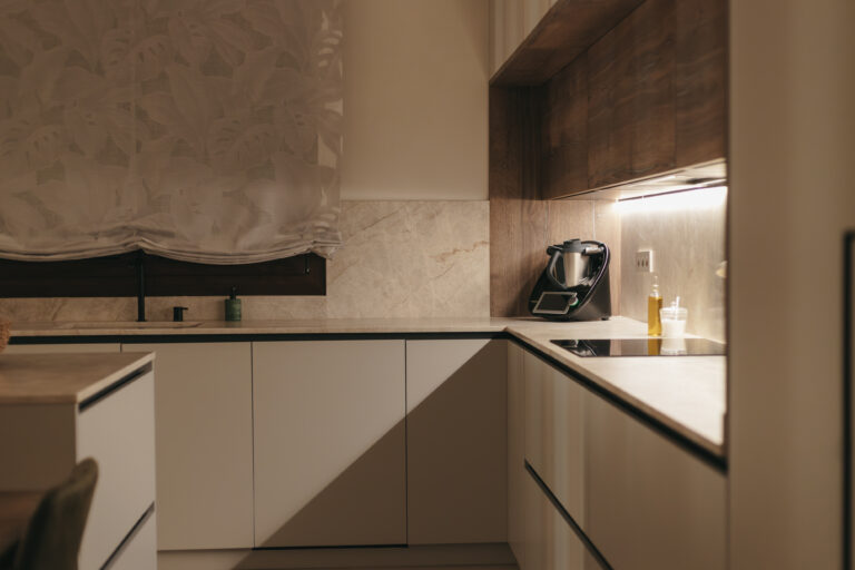 Accesorios que complementan tus muebles a medida